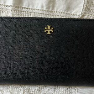 Tory Burch Black Wallet